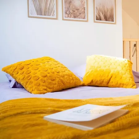 Apartment Appartcosy-stquentin